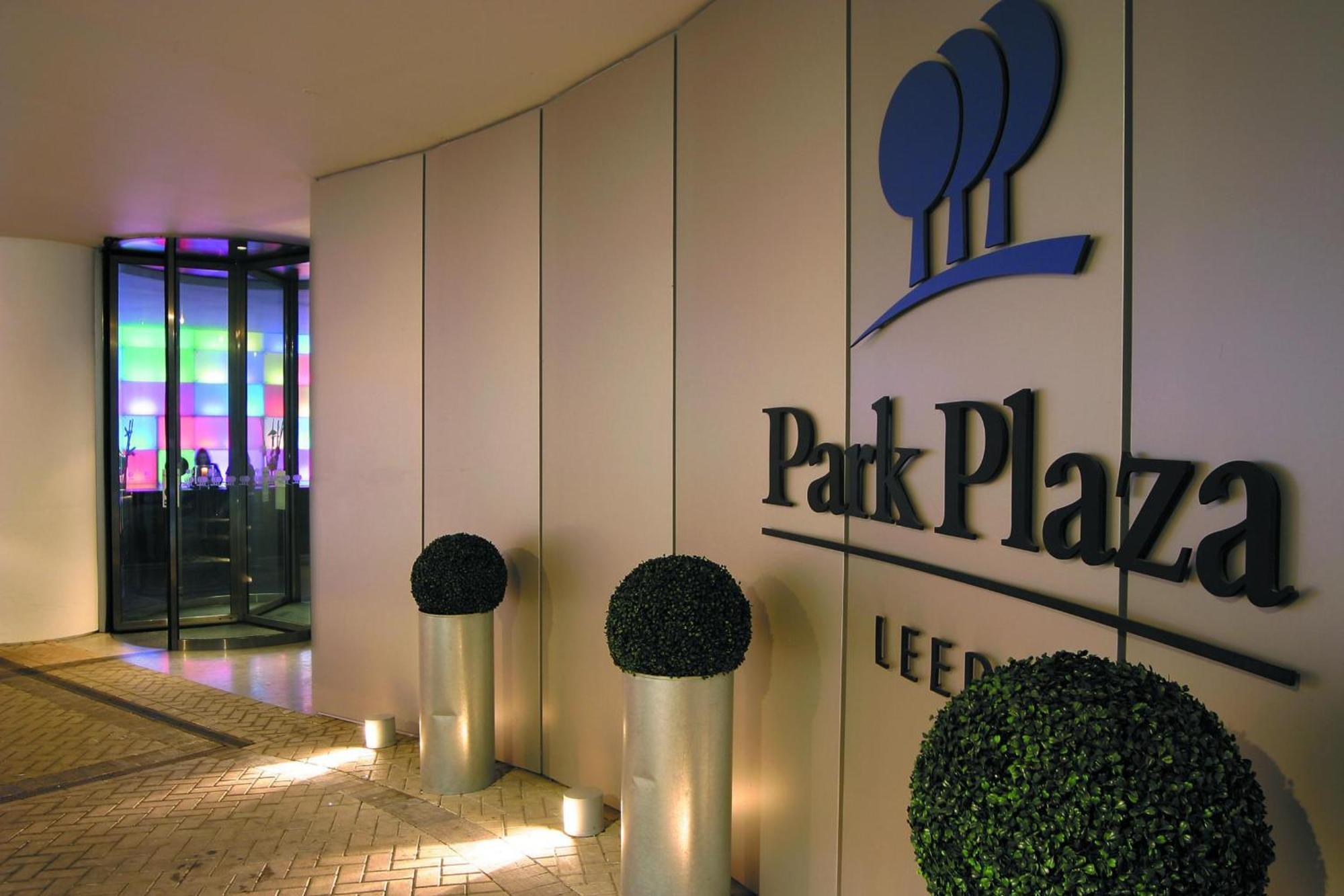 Отель Park Plaza Leeds Лидс Экстерьер фото